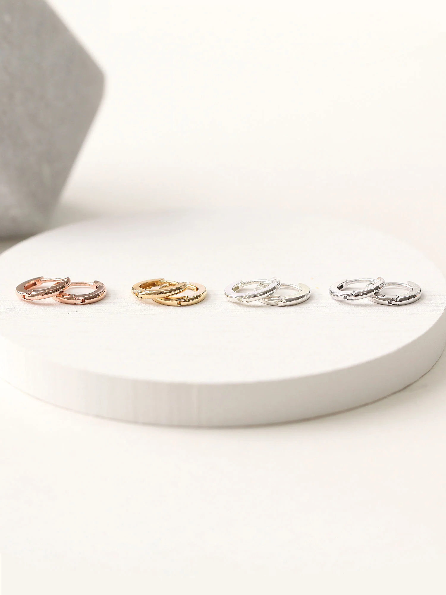 925 Silver CZ & Plain Hoop Earring - Image 9