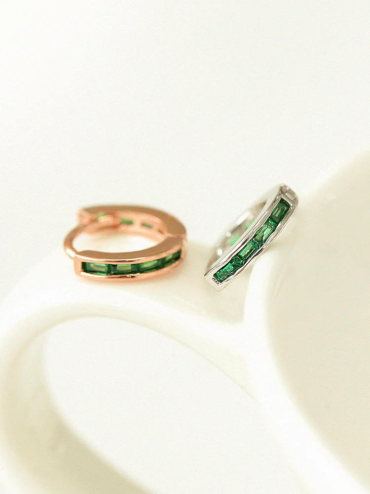 925 Silver Emerald Cubic Hoop Earring - Image 3