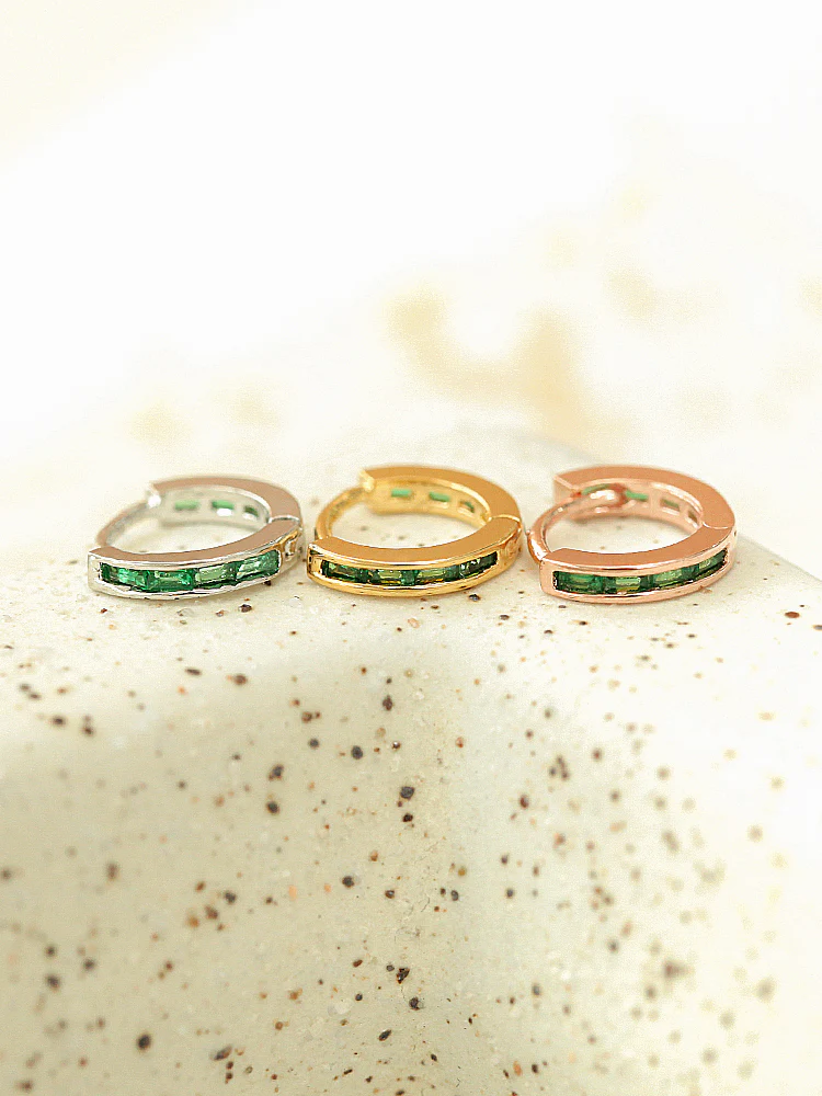 925 Silver Emerald Cubic Hoop Earring - Image 4