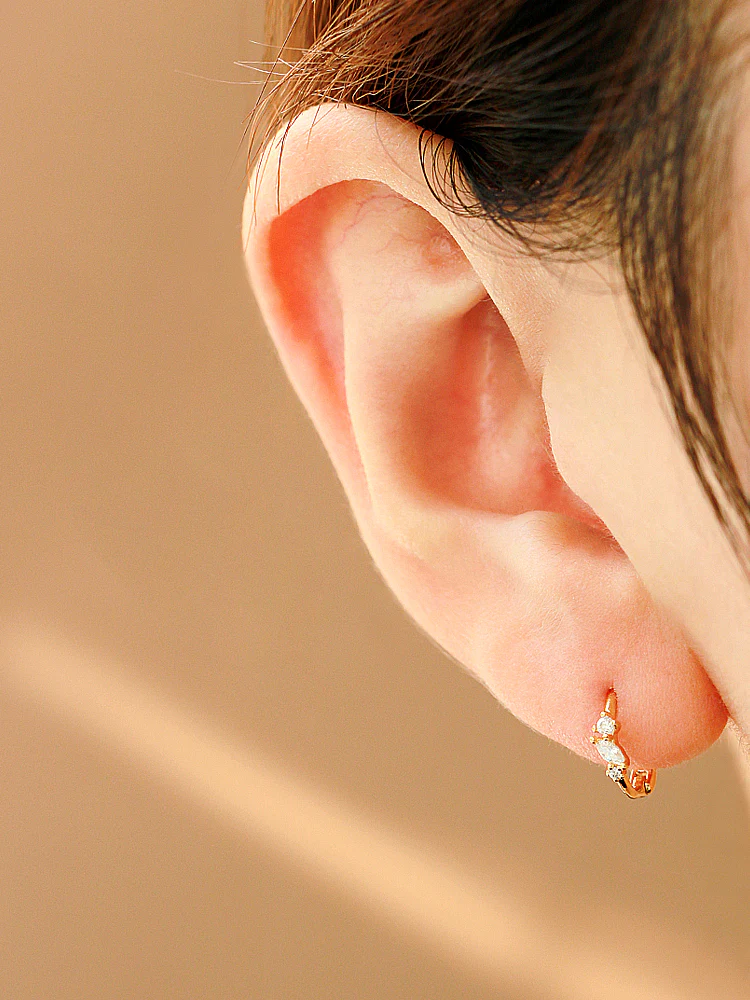 925 Silver Mini Cubic Hoop Earring - Image 8