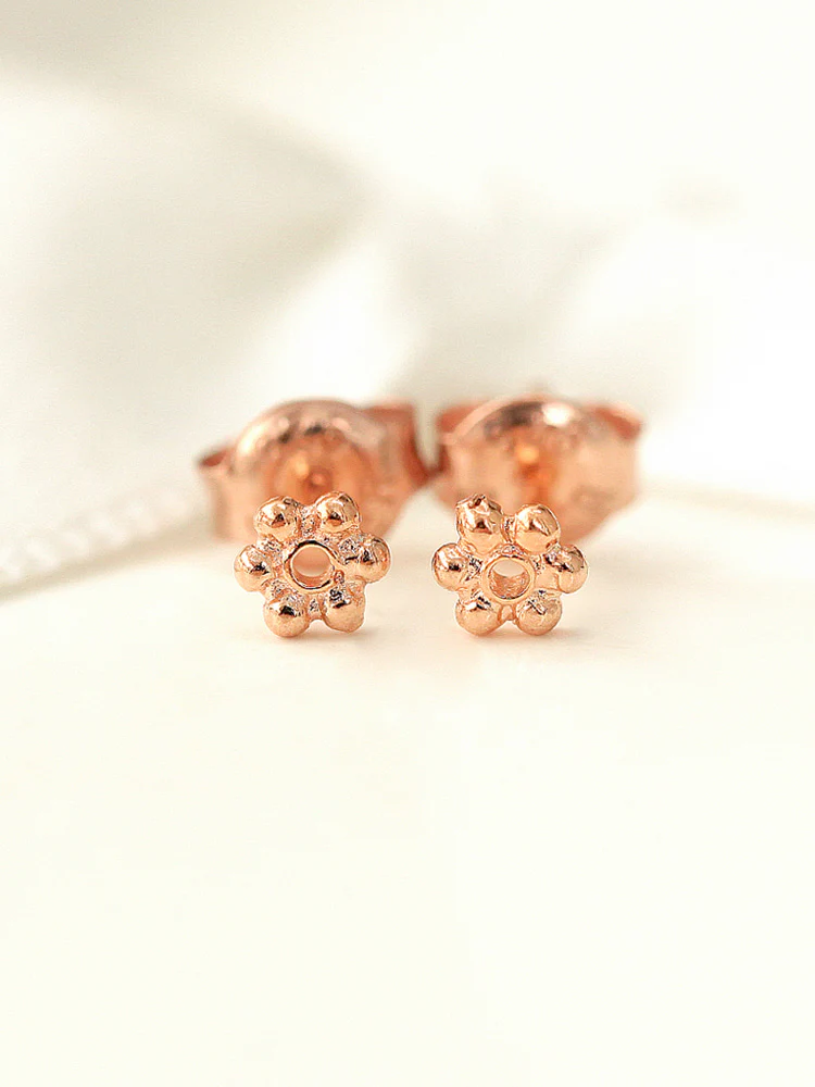 925 Silver Mini Flower Stud Earring - Image 5