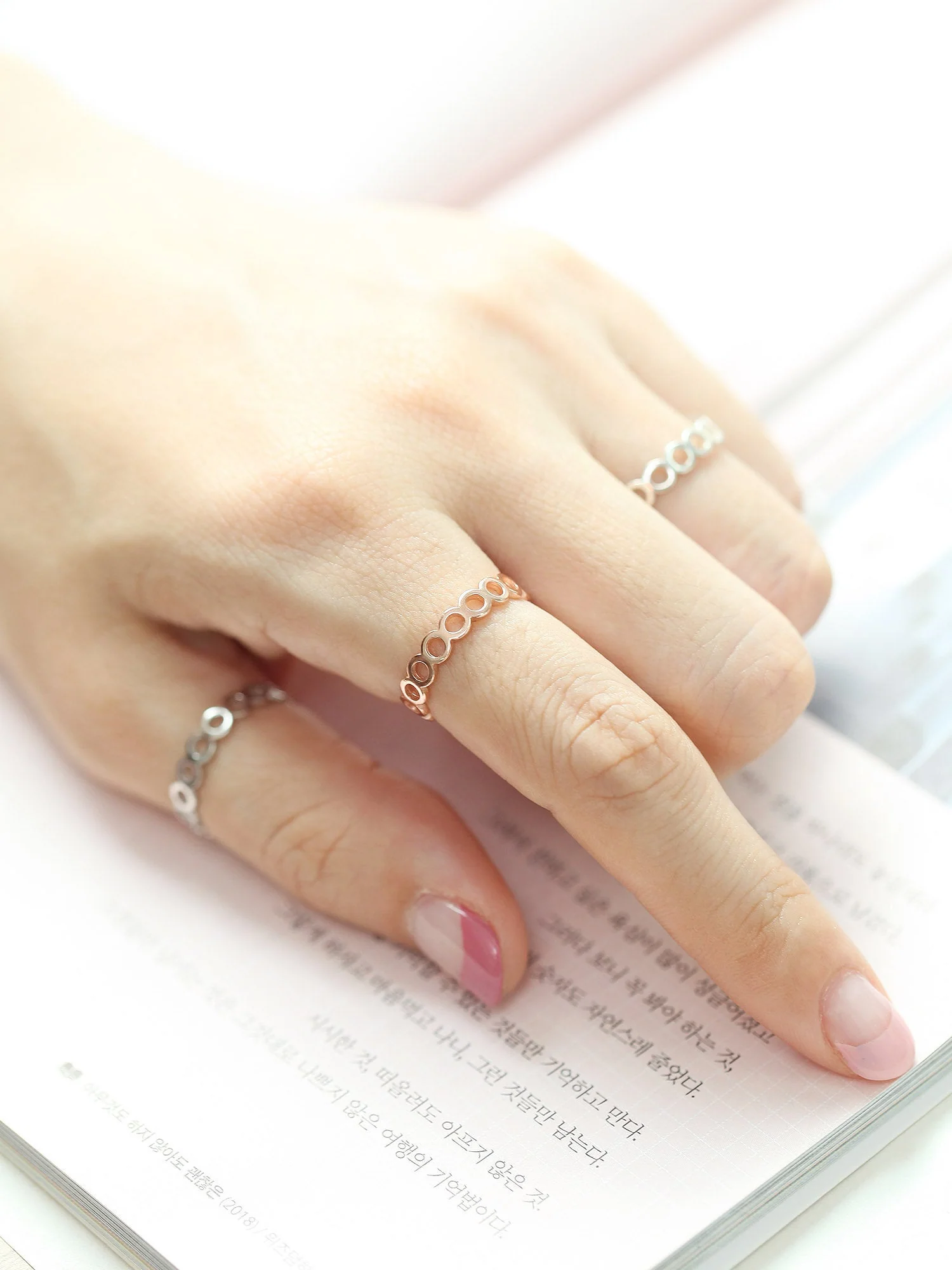 925 Silver Open Circle Ring - Image 8