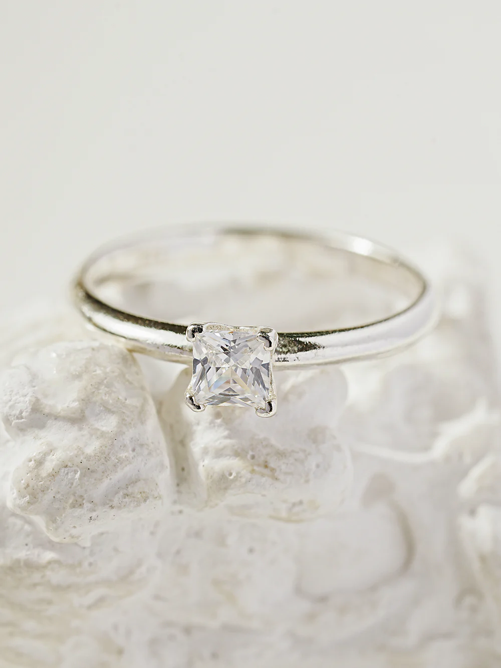 925 Silver Square Crystal Ring - Image 9