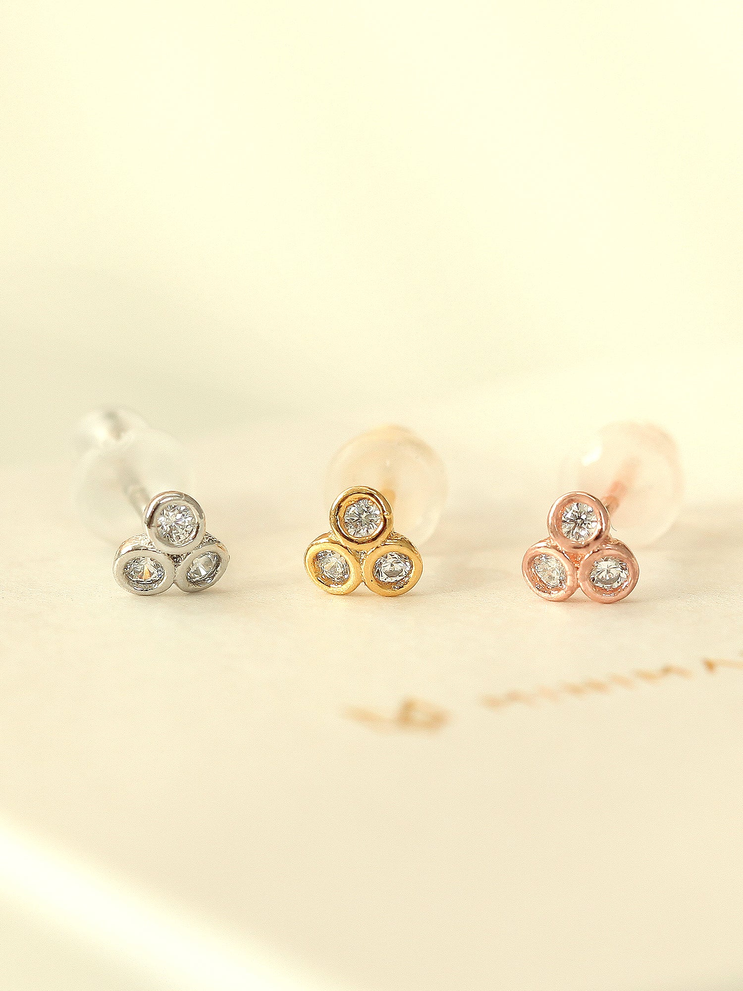 925 Silver Triangle Cubic Stud Earring - Image 7
