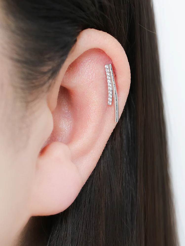 Curve CZ two line Piercing - Image 3