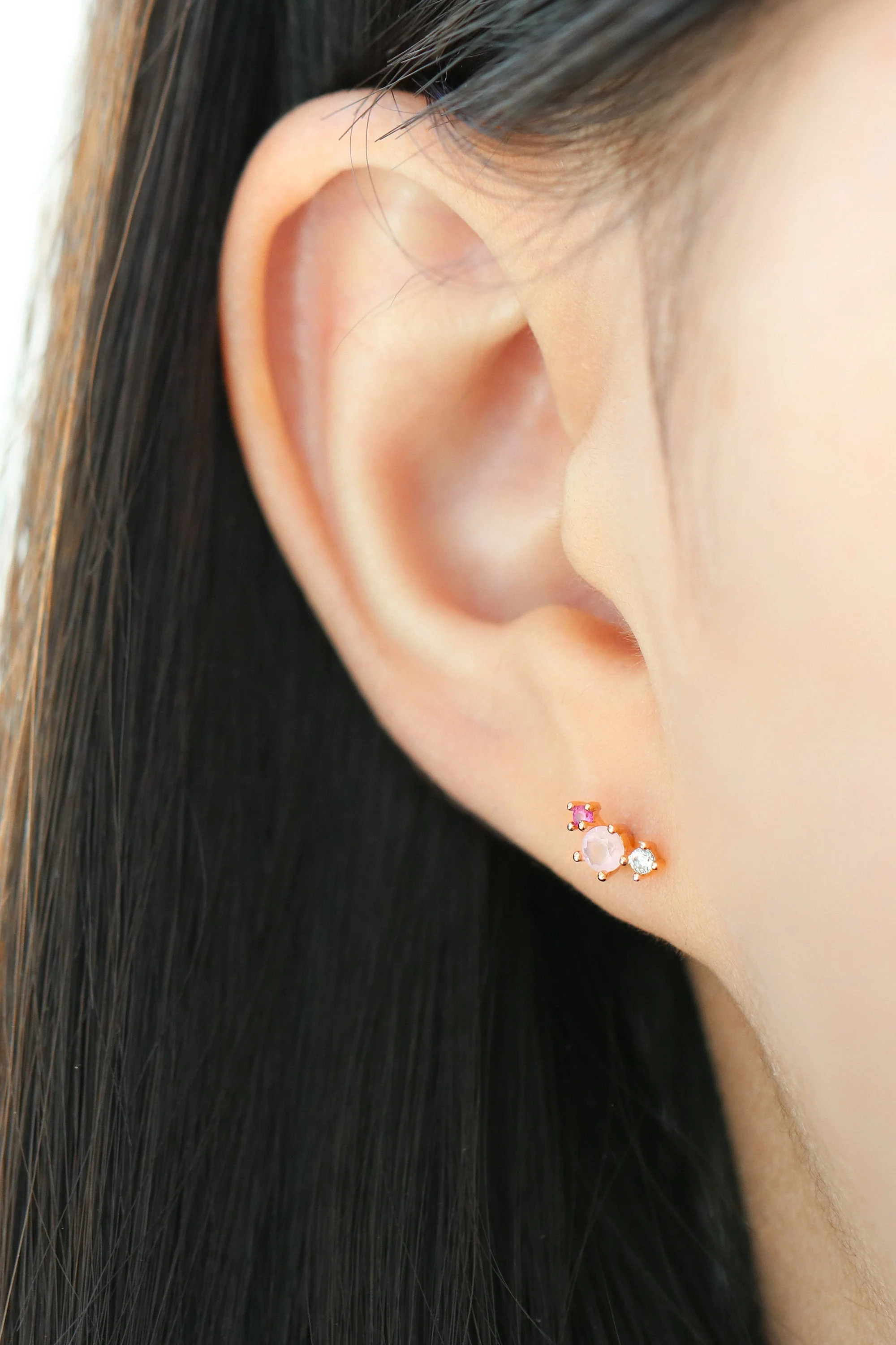 Dainty pink Cartilage earring - Image 8