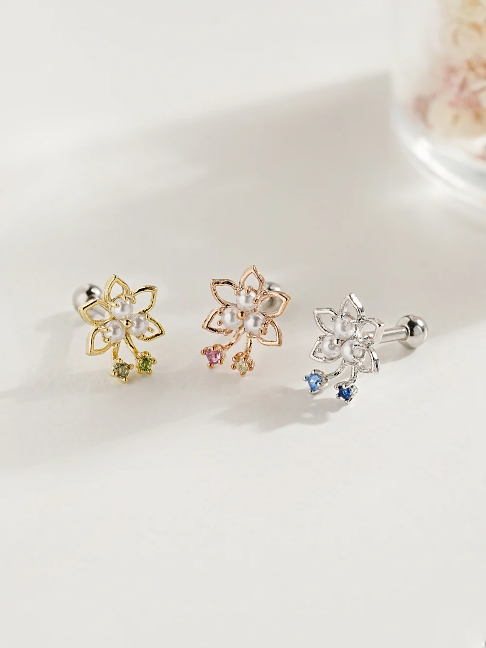 Fairy Flower Cartilage Ear Piercing 18G16G - Image 2