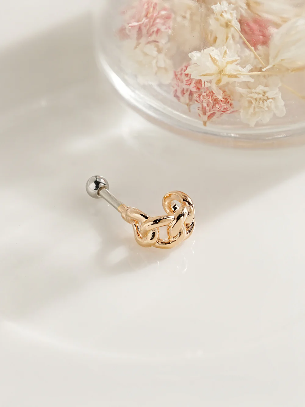 Optical Chain Cartilage Ear Piercing 16G - Image 2