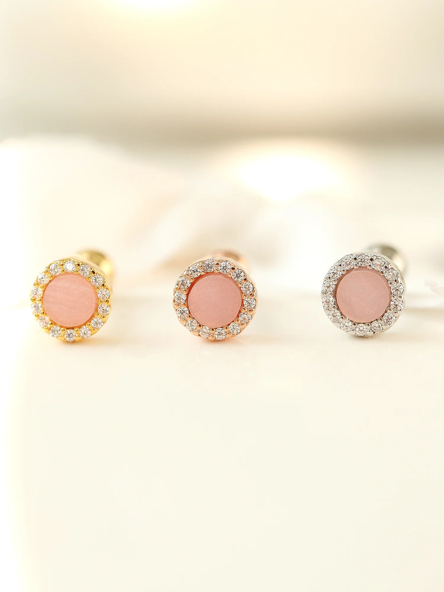 Pink shell cartilage earring