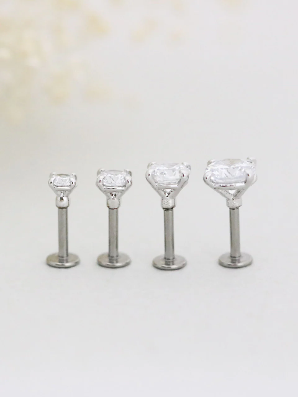 Round CZ Cartilage earring - Image 2