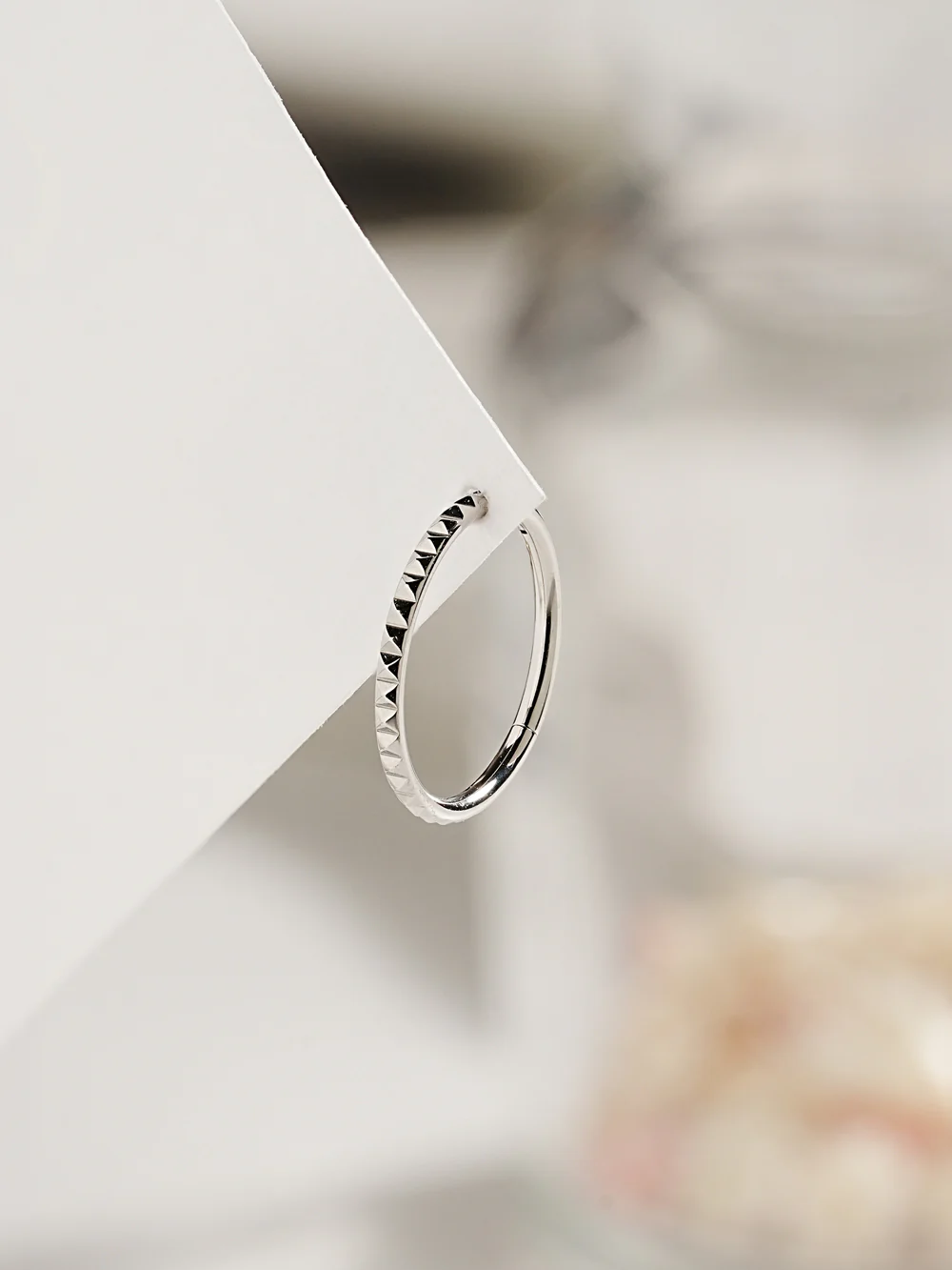Simple Square Pattern Cartilage Ear Hoop Piercing 16G - Image 2