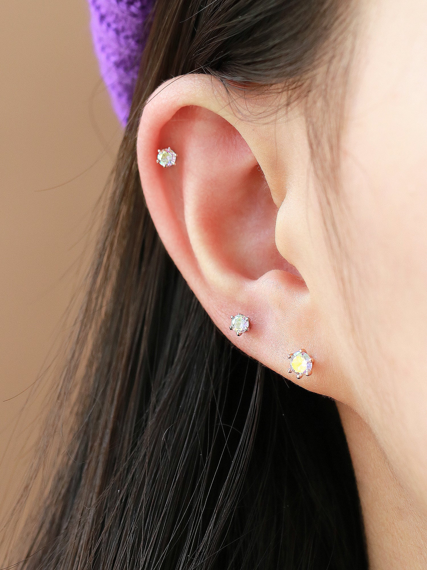 Six Leg Round Cubic CZ Cartilage Earring - Image 5