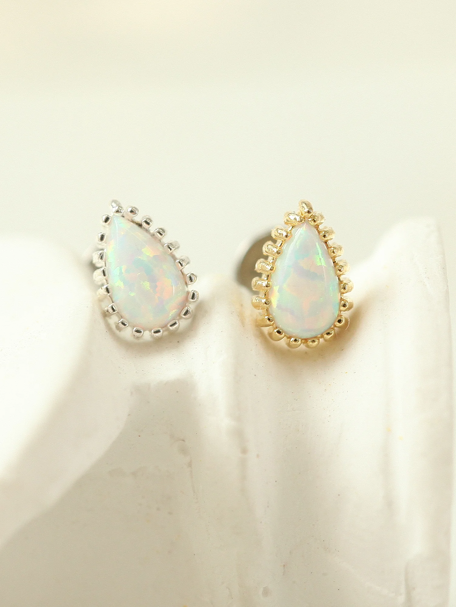 Teardrop Opal Cartilage earring - Image 2