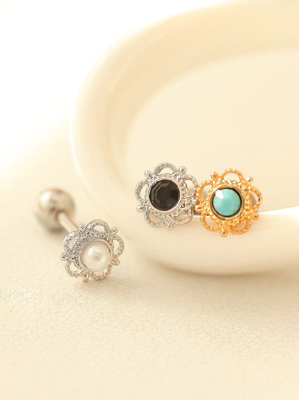 Vintage Flower Piercing - Image 4